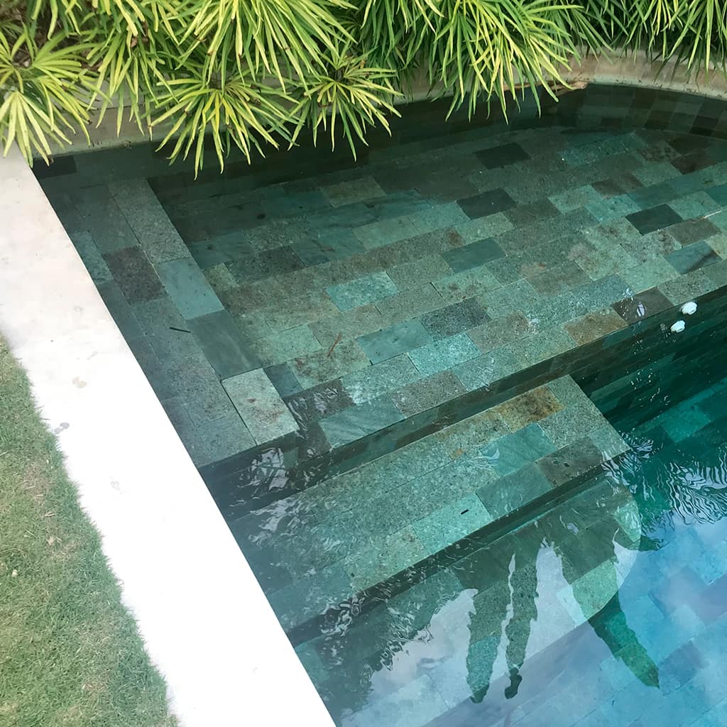 Amb Piedra Yago Sukabumi Green Sawn Cut 10x20